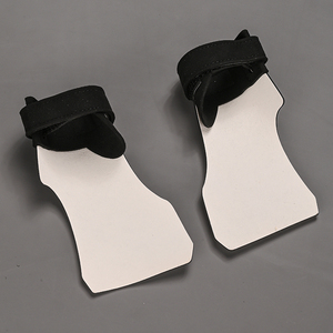 قبضة يد من السيليكون بفتحتين مع دعامة للمعصم - Product Image 2