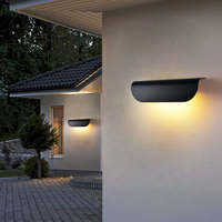 Applique murale LED moderne et minimaliste pour l'extérieur, étanche, carrée, pour cour, villa, jardin, extérieur, éclairage mural, aluminium