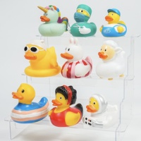 Bouée de piscine en forme de canard en caoutchouc de 8 cm pour les vacances à la plage, jouet de piscine, cadeau de fête de plage, logo personnalisé disponible, différentes tailles disponibles