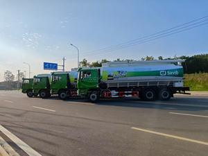 Camión Cisterna para Alimentos 6X4, Nuevo Vehículo de Transporte de Materiales Agrícolas, Camiones de Empresa, Camión de Carga para Alimentos - Product Image 2
