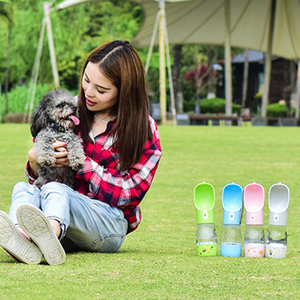 Imutfak katlanabilir yaprak köpek su şişesi besleyici konteyner taşınabilir açık yürüyüş için içme fincan kase ile <span class=keywords><strong>Pet</strong></span> su sebili - Product Image 4