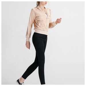 Chaqueta Bomber de Invierno para Mujer, Personalizada y Profesional, Último Diseño, Color Sólido, Elegante, Satinada, de Secado Rápido, Resistente al Viento, con Bolsillos con Cremallera - Product Image 3