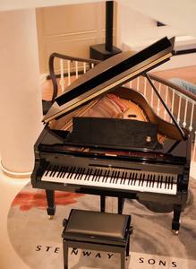 Piano de cola Steinway & Sons O-180 usado, importación original de Alemania - Product Image 2