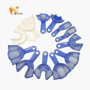 Produits d'hygiène buccale polyvalents Plateaux d'empreintes dentaires en plastique et acier inoxydable Instrument dentaire supérieur inférieur pour usage dentaire - Product Image 1