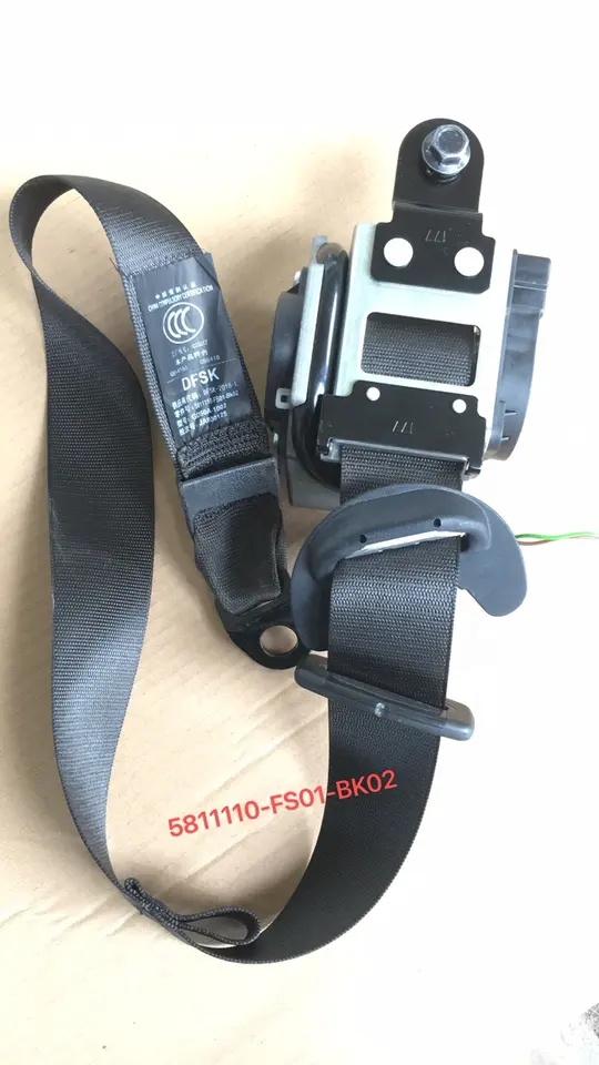 2 Inserts Pour Ceinture De Sécurité Voiture - Anti-déclenchement, Métal Et ABS