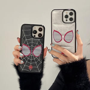 Moda <span class=keywords><strong>Spiderman</strong></span> Anime Cartoon IMD Print custodia per telefono cellulare iPhone 16 Plus 14 12 12 11 XS XR Cover posteriore per PC in fibra di carbonio - Product Image 1