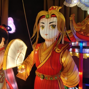 Decoración de festival tradicional chino, modelo de personaje que cambia de cara, Sichuan - Product Image 2