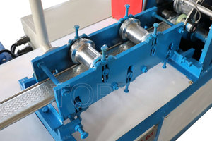 Máquina Popular para Fabricar Molduras de Puertas Corredizas de Acero y Aluminio, Máquina para Marcos de Puertas Metálicas, Máquina de Conformado en Frío - Product Image 6