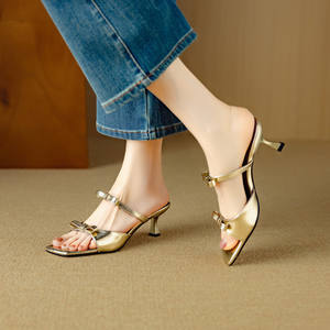 Two Bowknots One-<b>string</b> Open-toe Korean Style Flat Sandals Breathable Simple and Versatile Pure Color Lace-up square Toe - Product Image 4