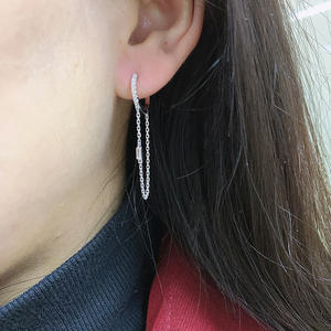 Pendientes Colgantes Isabelle Innocent, Chapados en Oro Blanco, con Circonita Corte Esmeralda, Cadena, Joyería de Moda para Mujer, Estilo Moderno - Product Image 5