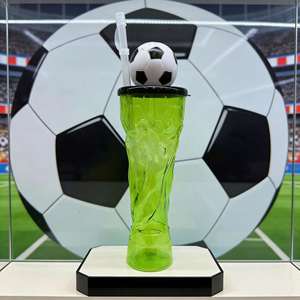 Vaso de Plástico Económico con Pajita para Beber Directo, Regalo de Regreso a Clases, 500ml, Ecológico, Diseño de Balón de Fútbol para Bebidas - Product Image 3
