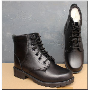 Botas de nieve para mujer, forradas de lana, negras, de tacón medio, con cordones delanteros, estilo Martin, para exteriores - Product Image 1