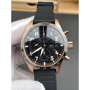 Montre mécanique multifonctionnelle pour homme et d'affaires, avec un verre saphir de qualité collectionneur rétro de luxe et un mouvement de précision. - Product Image 1