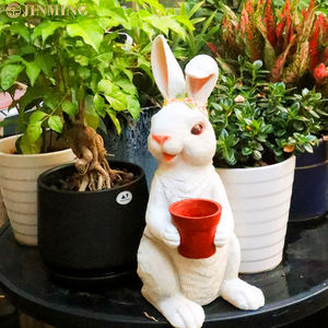 Statue de la Reine Lapin et d'<span class=keywords><strong>Alice</strong></span> pour <span class=keywords><strong>Alice</strong></span> au <span class=keywords><strong>Pays</strong></span> <span class=keywords><strong>des</strong></span> <span class=keywords><strong>Merveilles</strong></span>, sculpture de scène, style coloré et rêveur, sculpture en résine et fibre de verre - Product Image 5