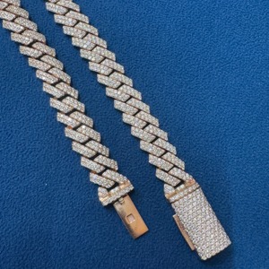 Moissanite Diamond 10 MM Rose Gold Plated 925 Sterling Silver Totalmente Iced Out Hip Hop Style Cuban Link Chain Jewelry para la venta - Product Image 6
