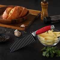 Roestvrijstalen golfvormige frietjes snijder met rubberen handvat, gegolfde snijder voor groenten, friet, aardappel, wortel, fruit, snijgereedschap
