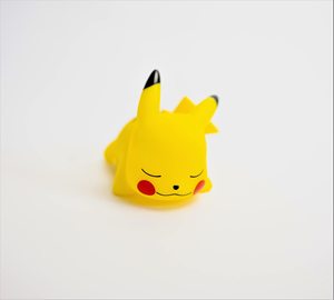Carino per <span class=keywords><strong>Pokemon</strong></span> Pikachu scoiattolo Charmander Psyduck lampada da notte per bambino comodino piccoli accessori per giochi giocattoli e regali - Product Image 2
