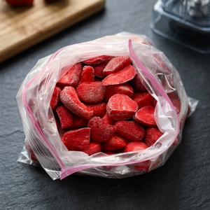 Suministro Directo de Fábrica al por Mayor: Fresas Enteras y Trozos Liofilizados Premium, 100% Naturales, Envasados al Vacío, Ingrediente de Fruta - Product Image 2