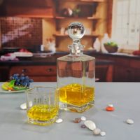 Gran oferta, decantador de vidrio de roca cuadrada pesada sin plomo para whisky, barra transparente, botella de fiesta de Hotel