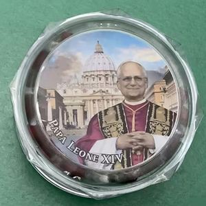 ลูกประคำคาทอลิก Mecrt พร้อมไม้กางเขนหอมกลิ่นกุหลาบแดง สร้อยคอประคำไม้แกะสลักด้วยมือ ชุบโลหะ - Product Image 5