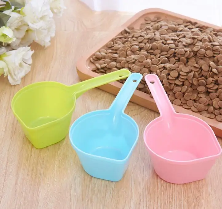 Hot selling multifunctional cats dog pet food supplies measuring scoop spoon