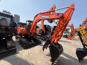 Mini excavatrice d'occasion de 6 tonnes fabriquée en Corée Excavatrice sur chenilles Doosan DX60 d'occasion de haute qualité à vendre - Product Image 4