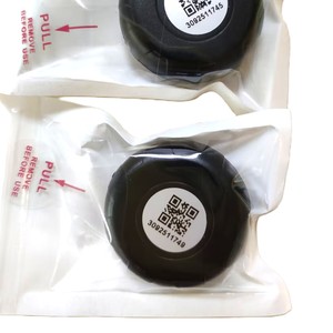 Nouveau design : Traceur intelligent Air Tags pour clés, portefeuille, bagages, animaux de compagnie – Mini-traceur compatible iOS avec application et API gratuites - Product Image 4