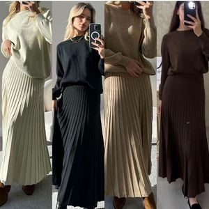 Fashion High Sense Hooded Sweater Cardigan <strong>Coat</strong> + Fringe <strong>Skirt</strong> Two-piece Set - Product Image 3