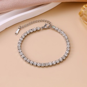Pulsera de Acero Inoxidable con Circonitas Refinadas, Chapada en Oro y Plata, Regalo de Cumpleaños para Amiga - Product Image 5