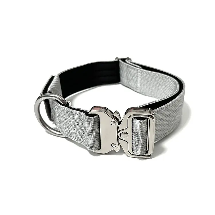 Custom Durável Nylon Heavy Duty Metal Tático K9 Airtag Dog Collar