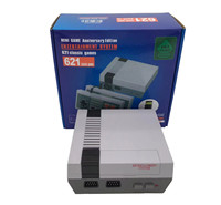 Console de Jeu Rétro Classique HD TV Mini 621TF avec Prise EU/US, Prise en Charge FC, Multi-Joueur, Extension TF 8 Go, Prise en Charge de la Sauvegarde des Progrès de Jeu