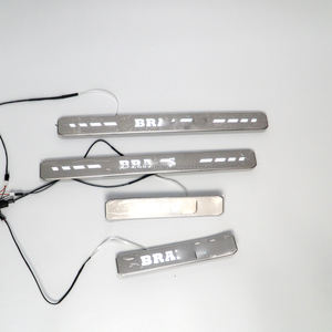 Protector <span class=keywords><strong>de</strong></span> Umbral <span class=keywords><strong>de</strong></span> Puerta <span class=keywords><strong>de</strong></span> Coche <span class=keywords><strong>de</strong></span> Lujo <span class=keywords><strong>de</strong></span> Acero Inoxidable Brabu Weave con Luz LED para Mercedes Benz Clase G G Wagon W464 G500 G63 - Product Image 2