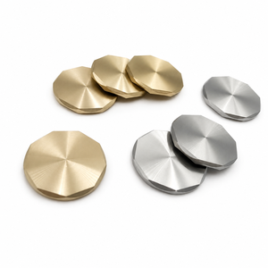 Marqueurs de balle et pièces de défi en laiton et acier inoxydable usinés CNC en vrac, à bords biseautés, vierges, pour le marquage et la gravure laser - Product Image 1