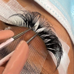 Pestañas Postizas Hechas a Mano Promade de 0.07mm con Ondas Profundas y Volumen, Paquete de 5, 8-16mm, Curvatura C D L CC, Banda de Plástico y Algodón - Product Image 5