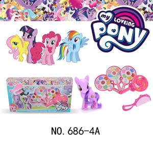 Vente en gros de kits de maquillage pour enfants en forme de sucette pour filles kit de maquillage <span class=keywords><strong>licorne</strong></span> jouets pour filles avec peigne poney - Product Image 2