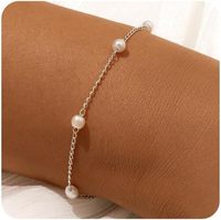 Bracelet minimaliste bohème pour femme, bijou religieux tendance en cuivre avec petite perle et fine chaîne, idéal comme cadeau