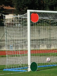 LISKI Round plastic target 42cm - perforated and with fixing elastics - white Football <b>Goal</b> Training plastic Target - Product Image 2