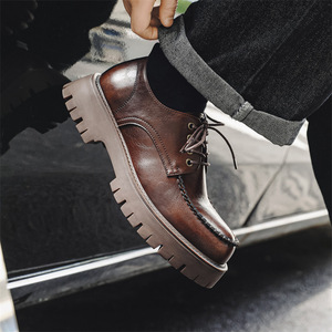 Chaussures Derby Homme Personnalisées OEM en Cuir de Cheval Italien, Faites à la Main, Finition Vintage Lavée, Semelle Épaisse, Chaussures de Mariage Printemps à Enfiler Solides - Product Image 2
