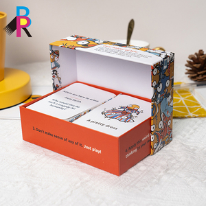 Cartas de Póker Personalizadas a Todo Color de Alta Calidad con Inserto en Caja Magnética Rígida con Tapa de Cartón - Product Image 1