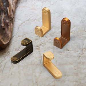 ตะขอเกี่ยวแบบเดี่ยว ผลิตจากโลหะผสมสังกะสี รับน้ำหนักได้ 10-15 กก. สำหรับแขวนผนัง ประตู ตู้เสื้อผ้า สไตล์จีนโบราณ สีบรอนซ์โบราณ รุ่น K650 - Product Image 2