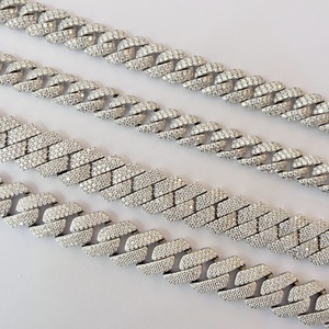สร้อยข้อมือแบบ Cuban Link ชุบทอง 18K ดีไซน์สั่งทำพิเศษ ประดับเพชร VVS แบบ Lab Grown 2 แถว ตัวเรือนแบบ Claw Setting ขนาดใหญ่ สไตล์ Unisex สำหรับแร็ปเปอร์ ฮิปฮอป เครื่องประดับแฟชั่น - Product Image 1