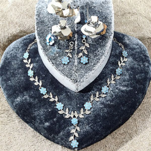 Juego de Aretes de Cristal Vintage de Lujo con Diseño de Flor de Ciruelo y Diamantes de Imitación para Mujer, Bodas, Fiestas, Aniversarios, Compromisos, Regalo de Aleación <span class=keywords><strong>MoLin</strong></span> - Product Image 2