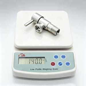 Vanne à soupape angulaire forgée de haute qualité en acier inoxydable 304 - Product Image 5