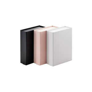 Petite boîte cadeau rectangulaire en carton rigide recyclé, pelliculage mat, écologique, personnalisable - Product Image 3