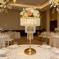 Support de fleurs doré pour table, support de chemin de table de mariage, décoration de mariage en acrylique et cristal, centres de table, décoration pour la maison et les fêtes