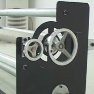 Cortadora de Rollos RS-280 con Interruptor de Pie para Cortar Lonas, Flex, Vinilo Autoadhesivo y PVC - Product Image 6