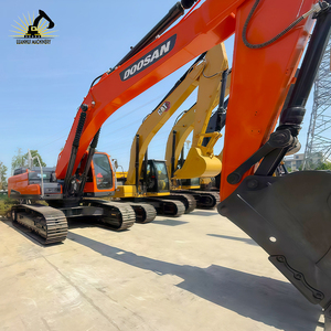 Contrôle optimisé, fonctionnalités intelligentes, excavatrice d'occasion Doosan DX340, modèle 2023, capacité de la benne de 1,8 m, puissance de 194 kW - Product Image 2