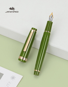 Venta caliente <span class=keywords><strong>pluma</strong></span> <span class=keywords><strong>estilográfica</strong></span> logotipo personalizado <span class=keywords><strong>Jinhao</strong></span> 82 serie para escribir Venta De fábrica <span class=keywords><strong>pluma</strong></span> de plástico colorido de alta calidad - Product Image 4
