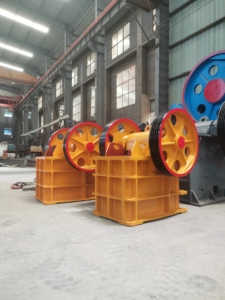 Frantoio a Mascelle di Alta Qualità per Frantumazione di Pietre e Rocce con Motore e Componenti Centrali - Product Image 2