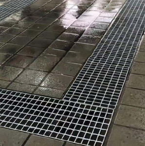 Grille en acier durable de haute qualité, couvercle de drainage de tranchée, galvanisé à chaud, anti-corrosion, taille personnalisable - Product Image 3